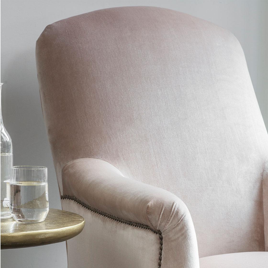 Oswald chair in Capri silk velvet - Blush - Beaumont & Fletcher