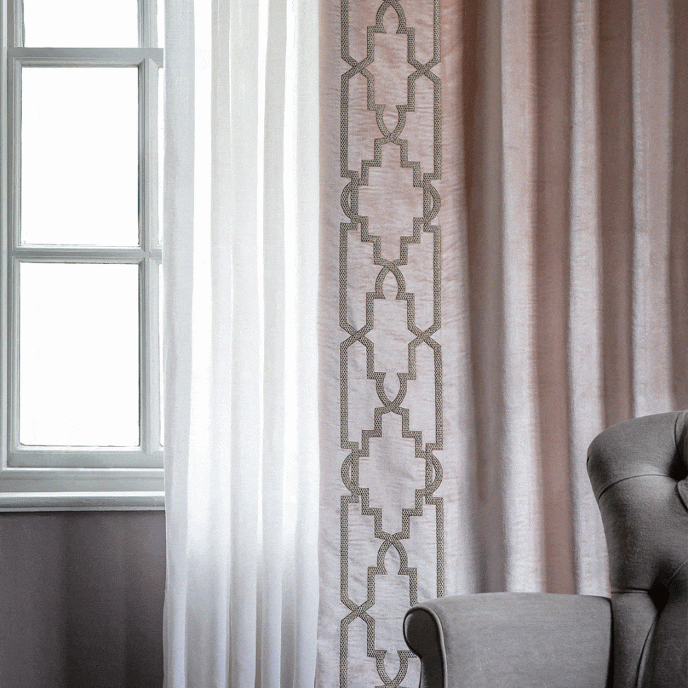 Aida embroidery on drapes in Capri silk velvet - Blush Aida embroidery on drapes in Capri silk velvet - Blush