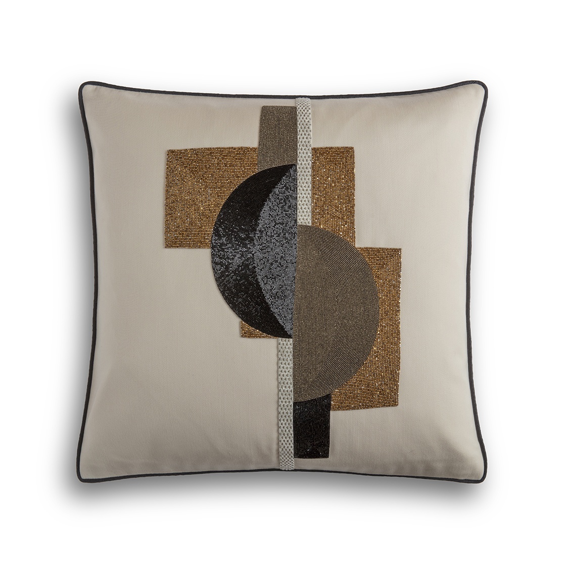 Piet cushion in Eriskay wool - Cloud - Beaumont & Fletcher