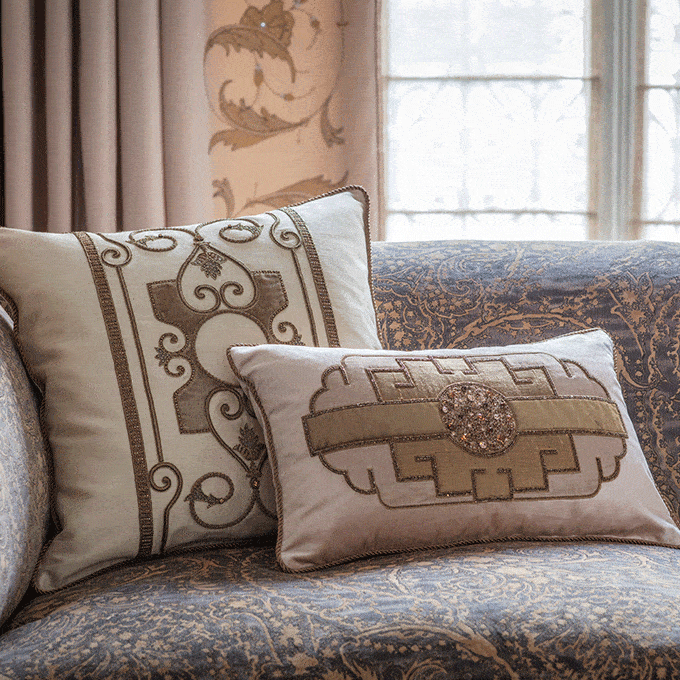 Tamburlaine Cushion - Beaumont & Fletcher