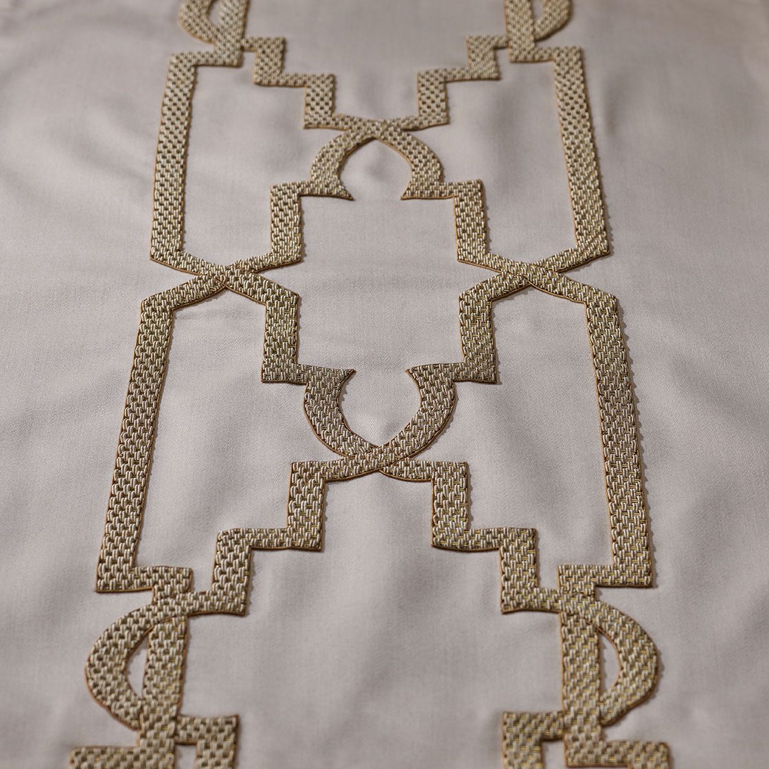 Aida embroidery on Eriskay Wool - Cloud