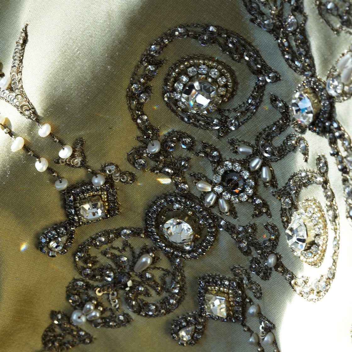 Capriccio On Silk Cameo Capriccio On Silk Cameo