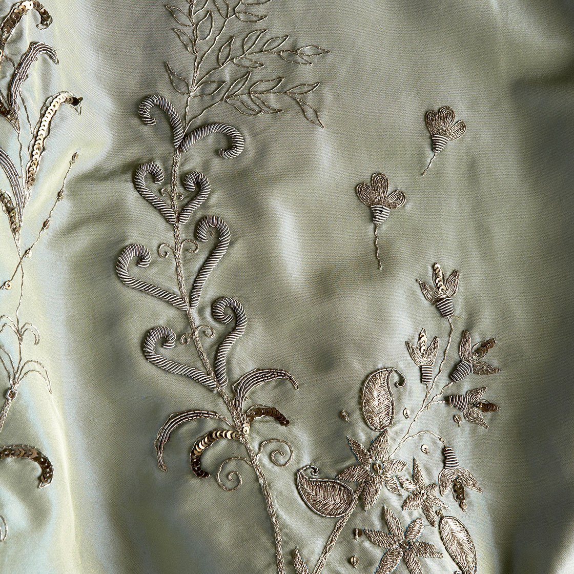 Moliere embroidery in Empire Tafetta - Ash - Beaumont & Fletcher