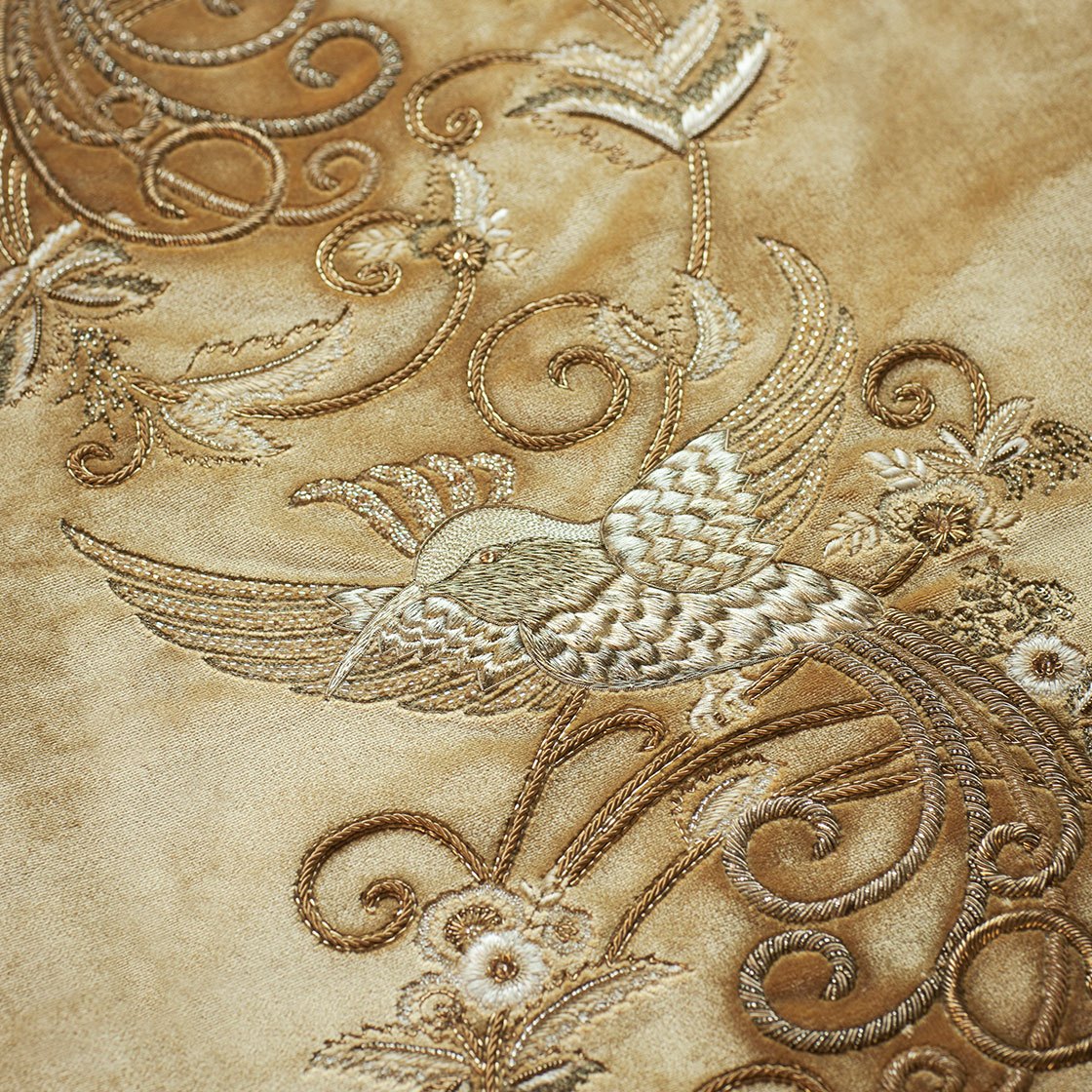 Papageno embroidery in Capri silk velvet - Almond - Beaumont & Fletcher