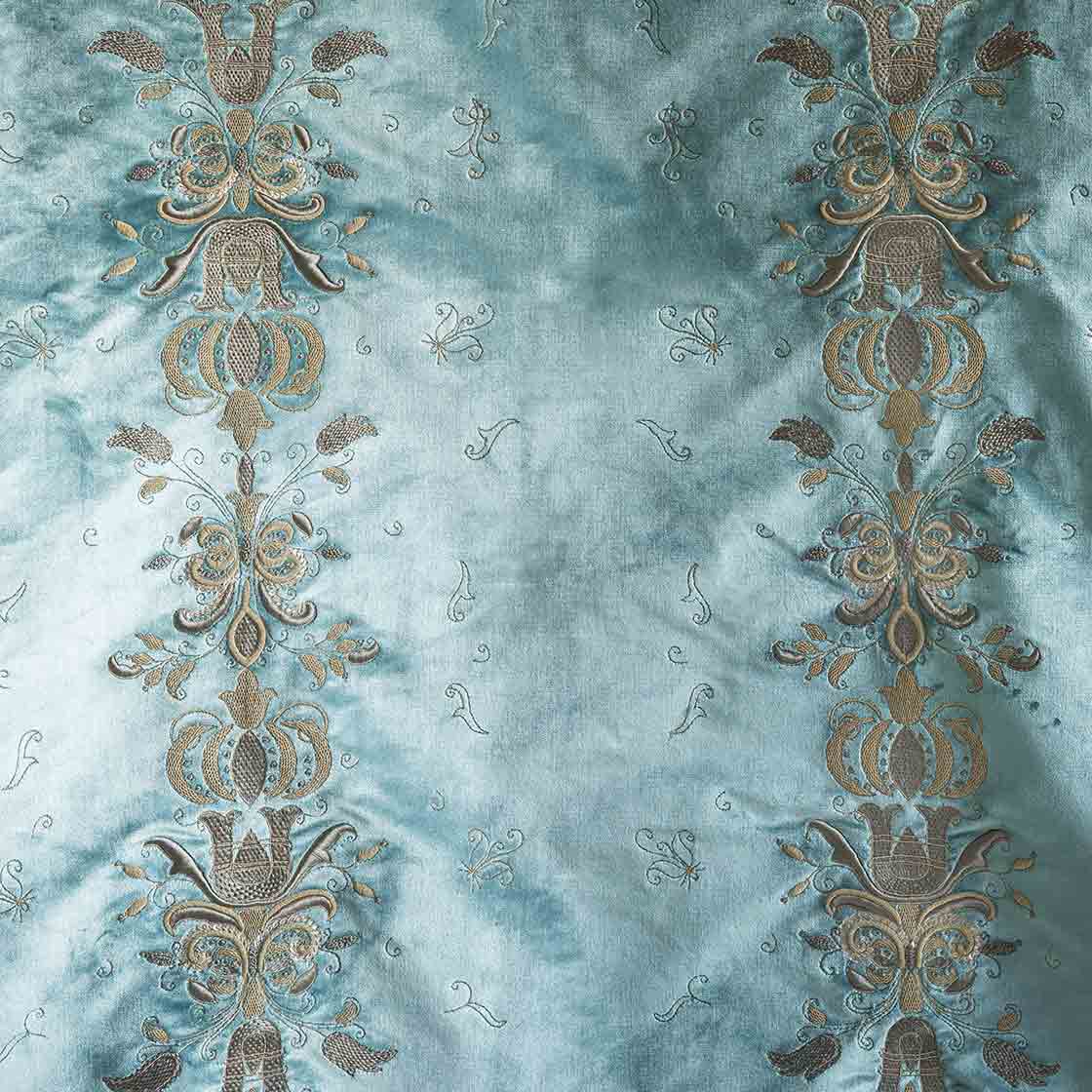 Zola embroidery in Capri silk velvet - Wedgewood Zola embroidery in Capri silk velvet - Wedgewood