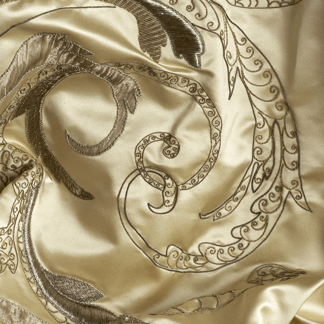 Puccini embroidery in Silk dupion - Golden - Beaumont & Fletcher