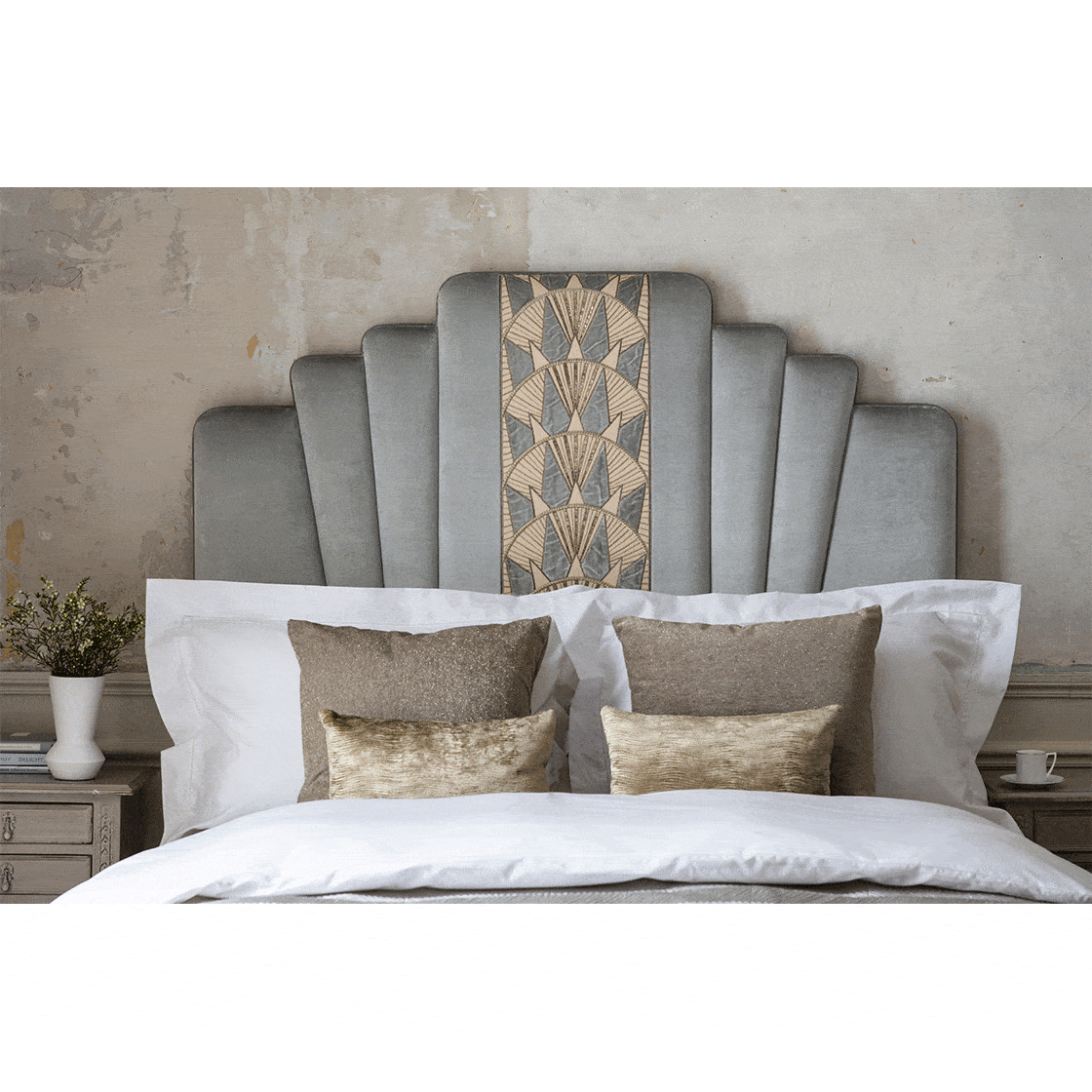 Rockefeller headboard on Eriskay wool - Sand with Capri silk velvet - Glacier - Beaumont & Fletcher - Beaumont & Fletcher