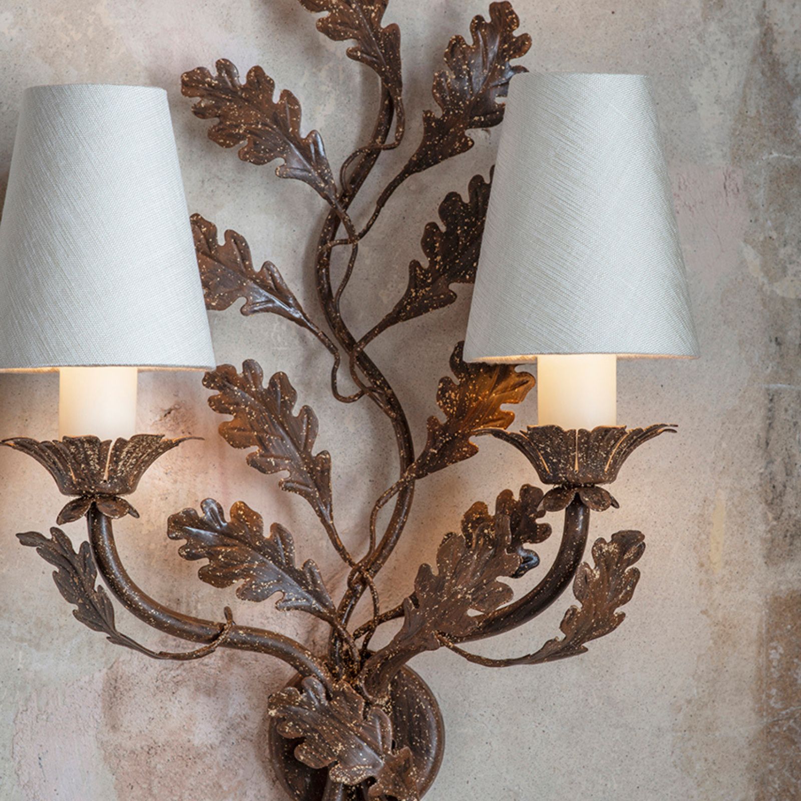 Oakleaf Wall Light - Beaumont & Fletcher