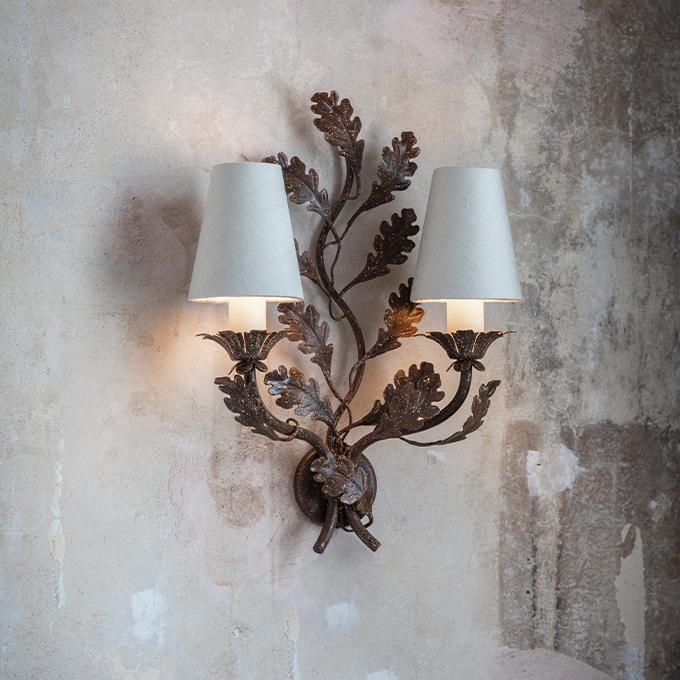 Oakleaf wall light - Wrought iron