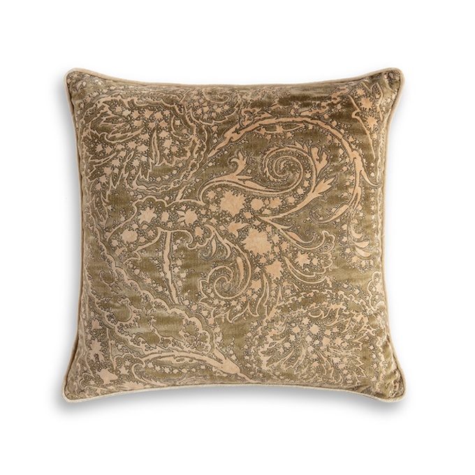 Balthazar - Laurel classic cushion with Como - Fern back and piping
