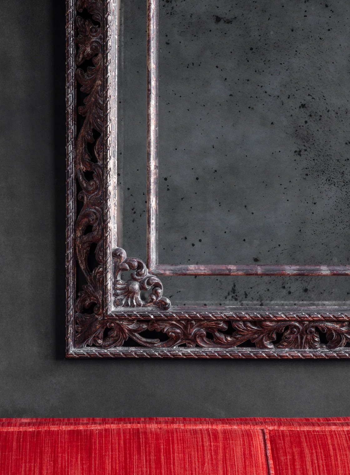 Buckingham mirror in Oxidised real silver - Beaumont & Fletcher