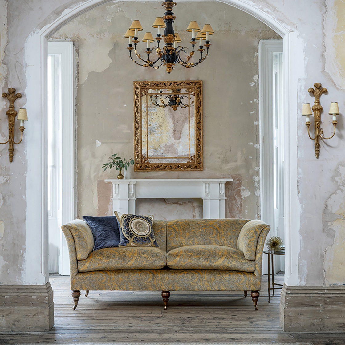 Ettore cushion in Capri silk velvet - Charcoal