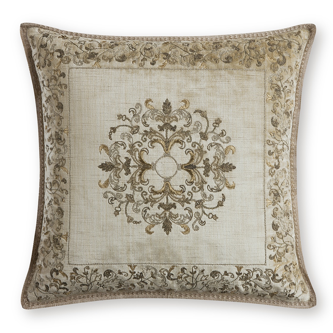 Felicia cushion in Como silk velvet - Biscuit