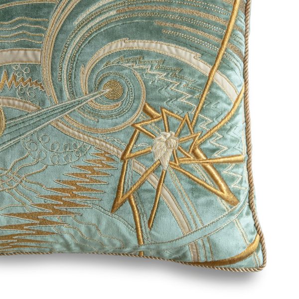 Andromeda cushion in Capri silk velvet - Mistletoe