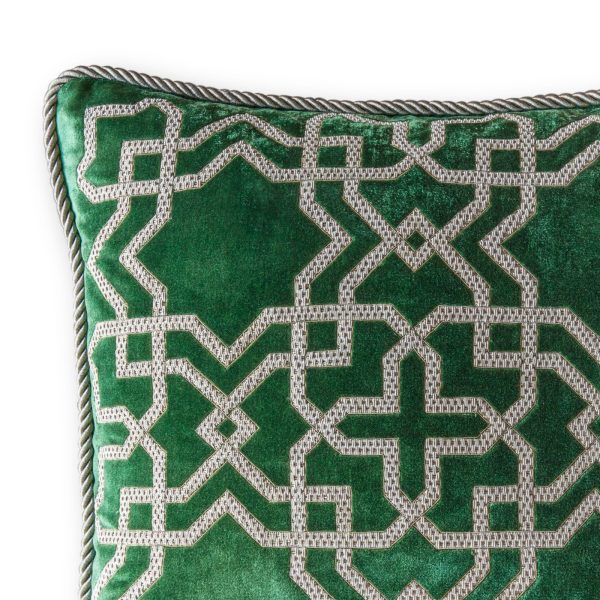 Habibi cushion in Capri silk velvet - Emerald