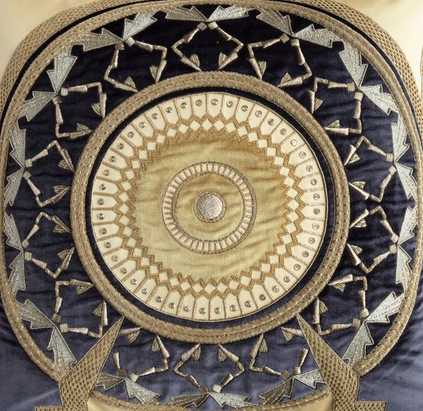 Ettore cushion - Beaumont & Fletcher